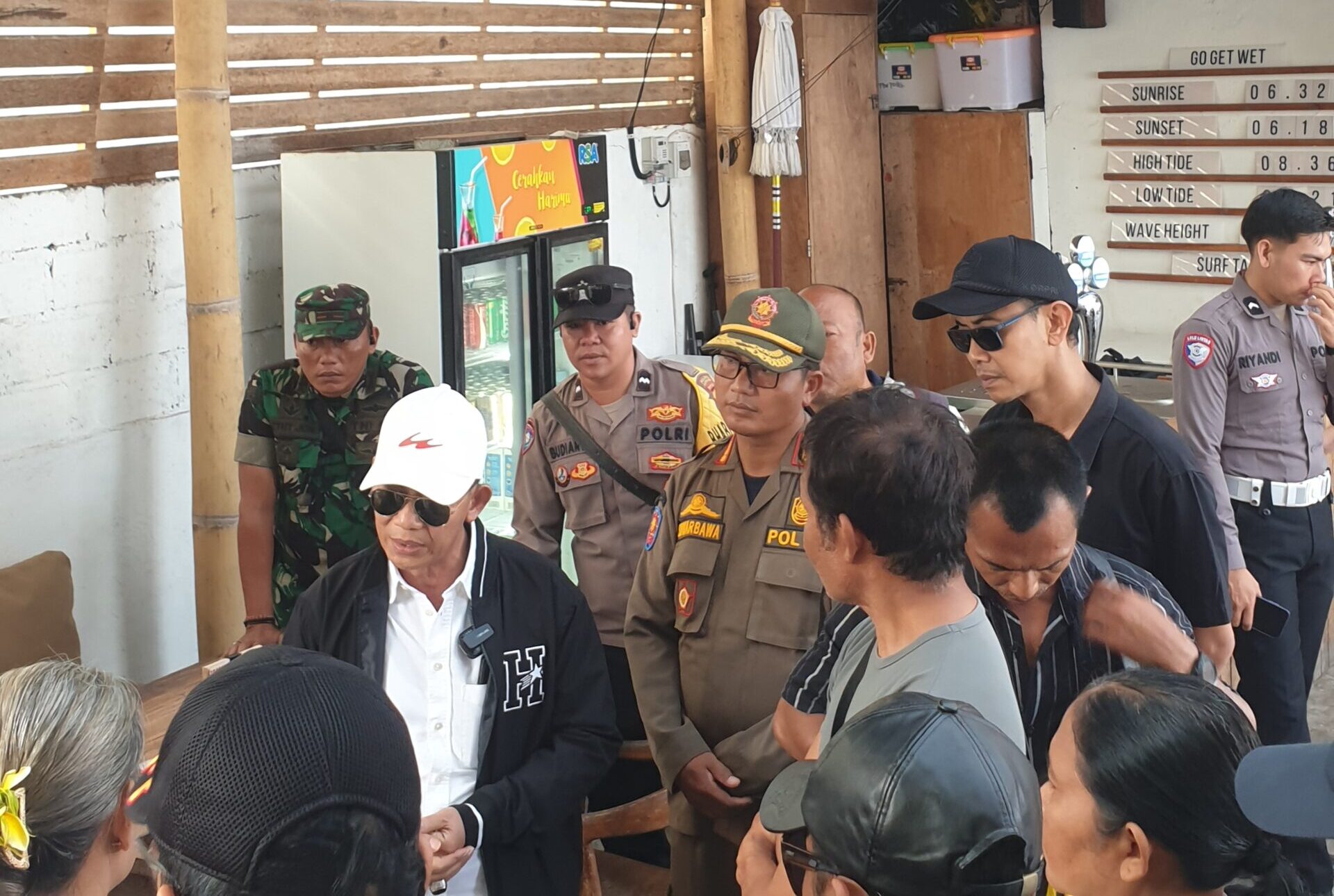 Pembongkaran 2 Bangunan di Pantai Jungutbatu, Bukti Keseriusan dan Ketegasan Pemerintah Kabupaten Klungkung Menata Kawasan Pantai Nusa Penida